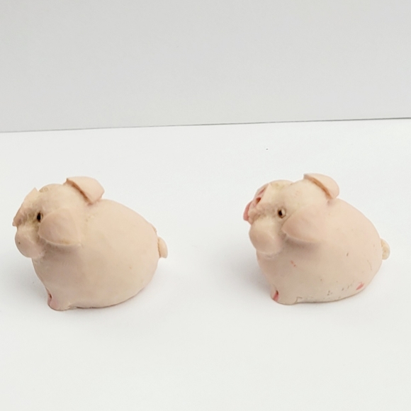 Two Piggies Made & Hand Painted in Scotland - Picture 2 of 6